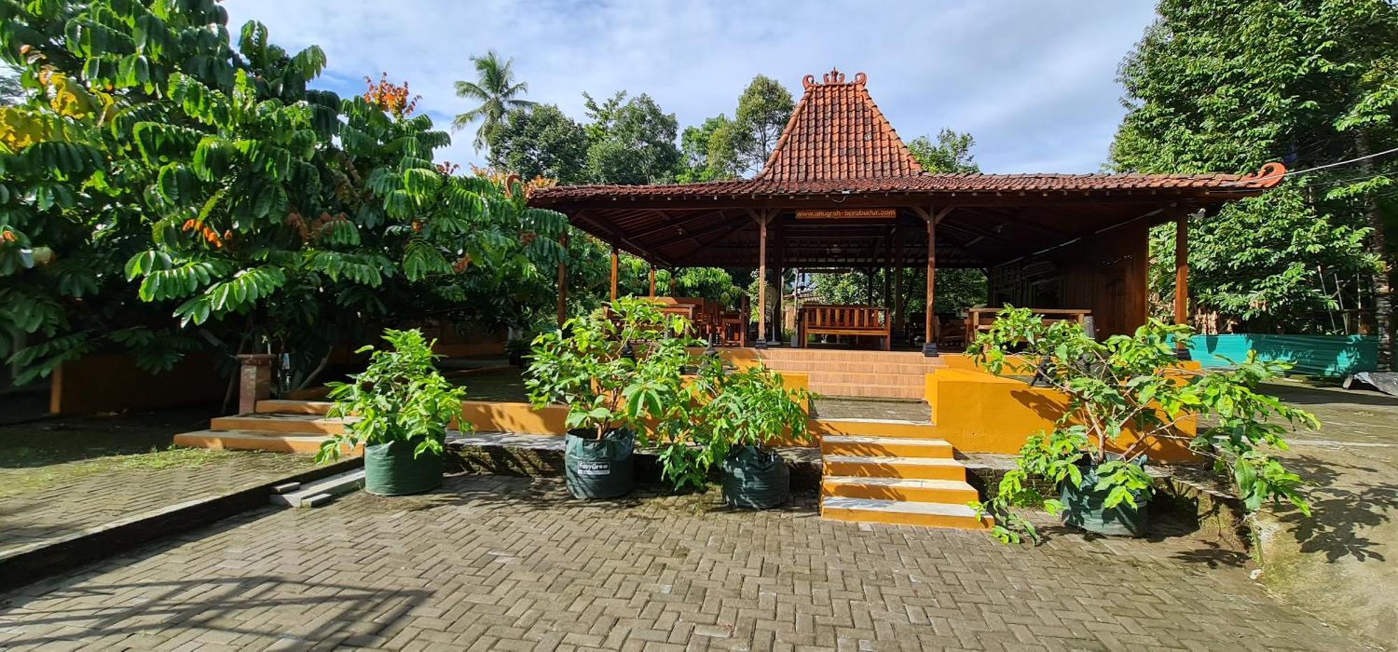 Anugrah Borobudur 1 & 2 Magelang Exterior photo